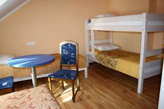 Хостелы Hostel Old Bridge Гродно Кровать в общем 6-местном номере-5